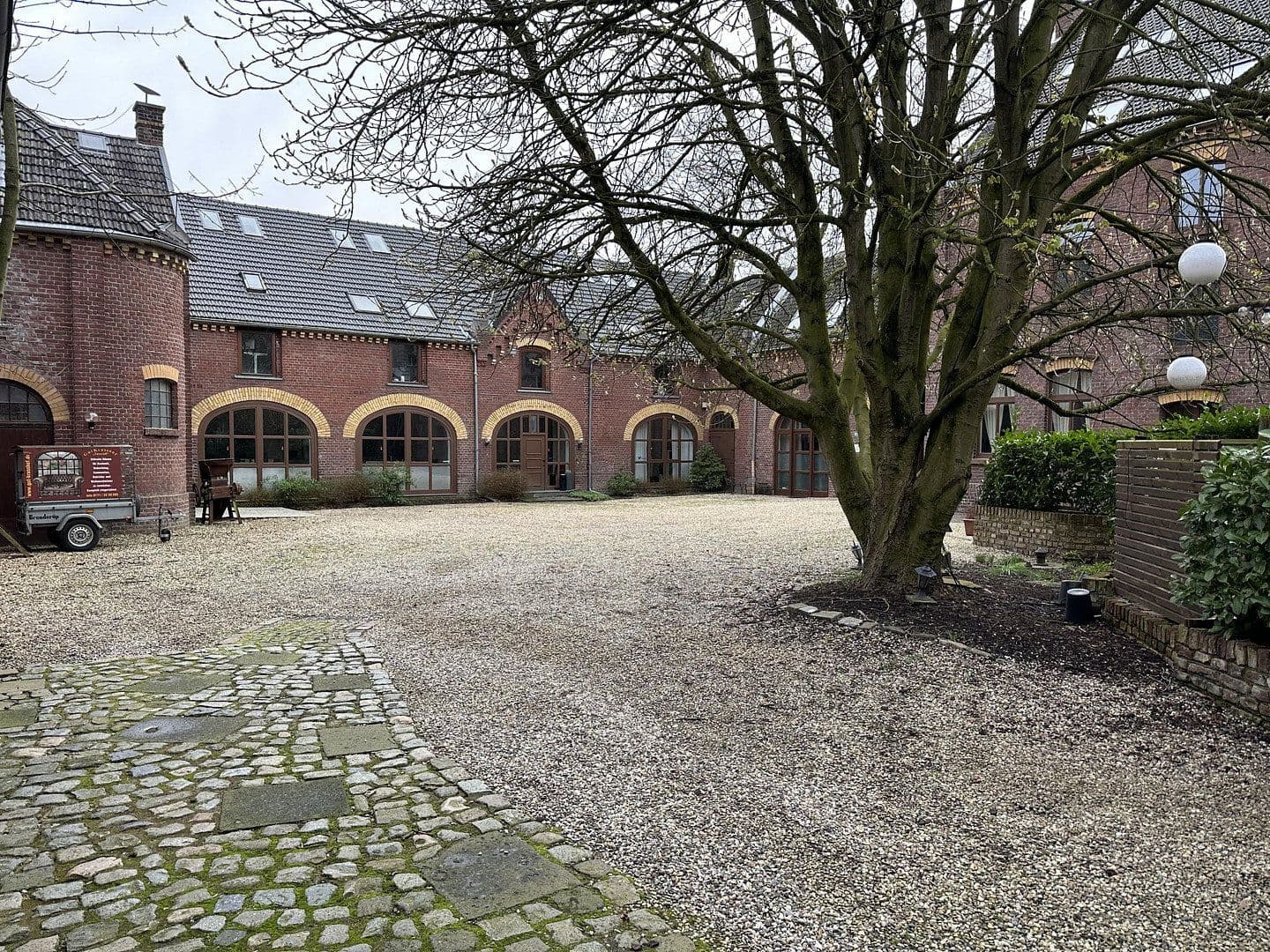 Pronájem kanceláře 115 m², Oberbenrader Strasse 51, Krefeld, Severní Porýní-Vestfálsko Pronájem kanceláře 115 m², Oberbenrader Strasse 51, Krefeld, Severní Porýní-Vestfálsko