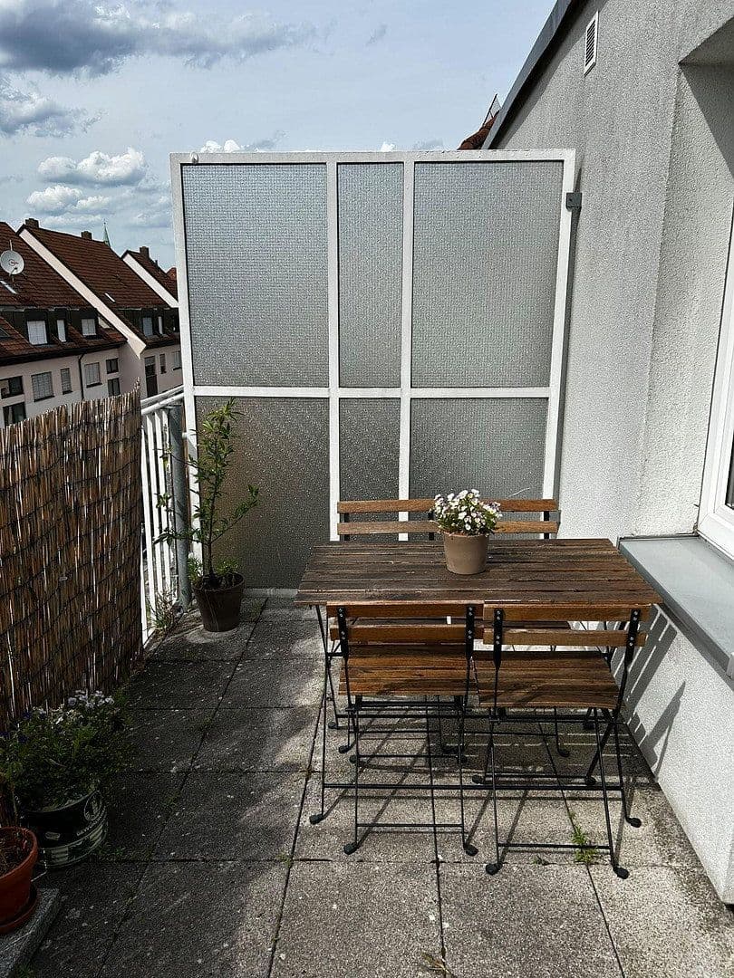 Pronájem bytu 2+1 47 m², Nürnberg, Bavorsko Pronájem bytu 2+1 47 m², Nürnberg, Bavorsko