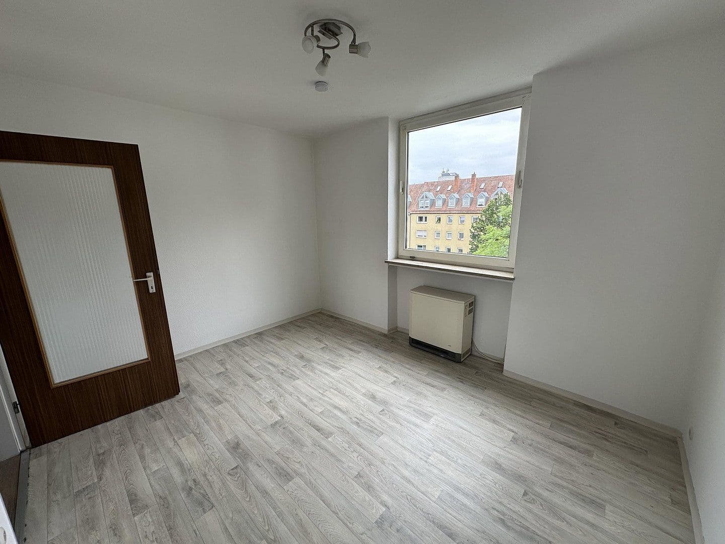 Pronájem bytu 2+1 47 m², Nürnberg, Bavorsko Pronájem bytu 2+1 47 m², Nürnberg, Bavorsko