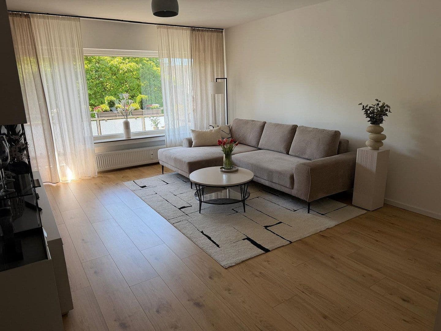 Pronájem bytu 3+1 81 m², Krefeld, Severní Porýní-Vestfálsko Pronájem bytu 3+1 81 m², Krefeld, Severní Porýní-Vestfálsko