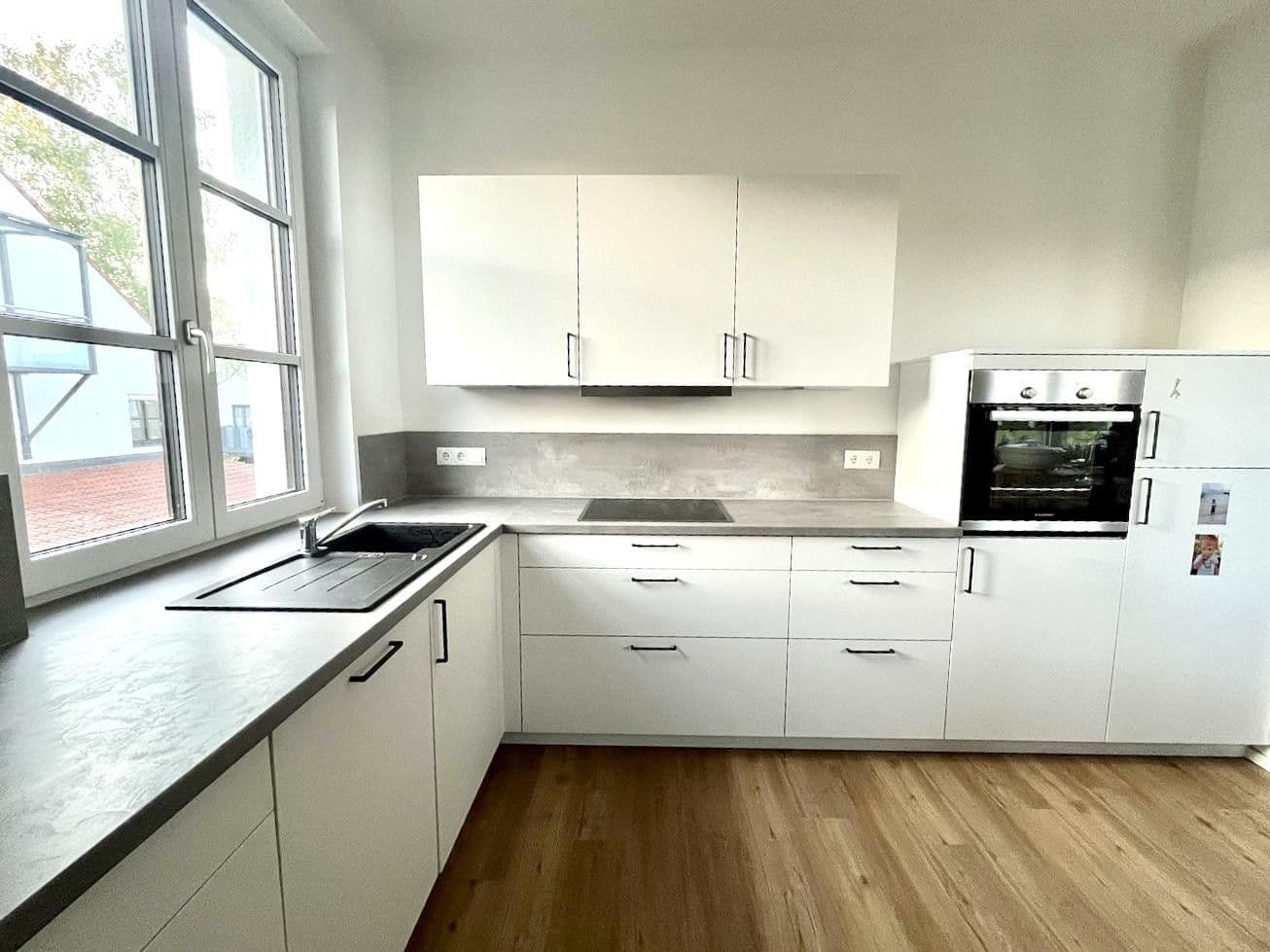 Pronájem bytu 3+1 74 m², Freisinger Str. 13, Ismaning, Bavorsko Pronájem bytu 3+1 74 m², Freisinger Str. 13, Ismaning, Bavorsko