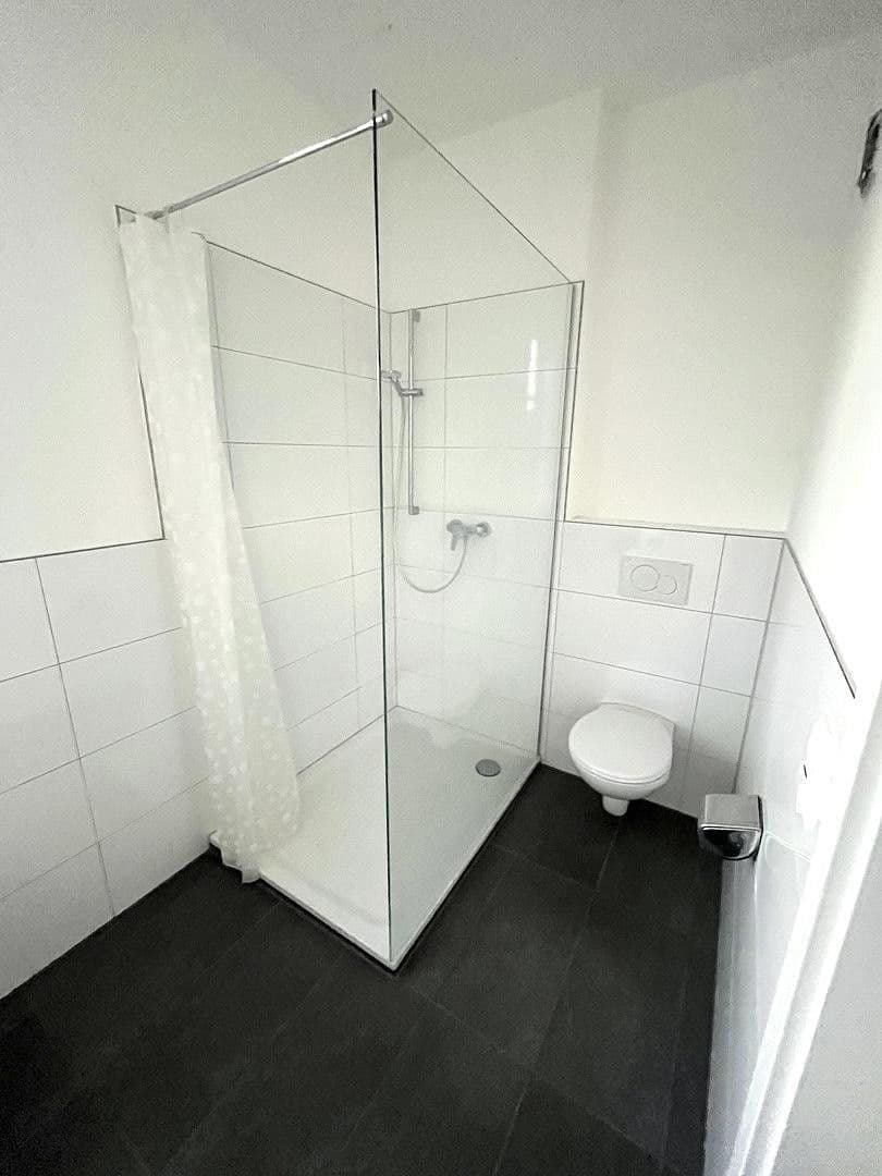 Pronájem bytu 3+1 74 m², Freisinger Str. 13, Ismaning, Bavorsko Pronájem bytu 3+1 74 m², Freisinger Str. 13, Ismaning, Bavorsko