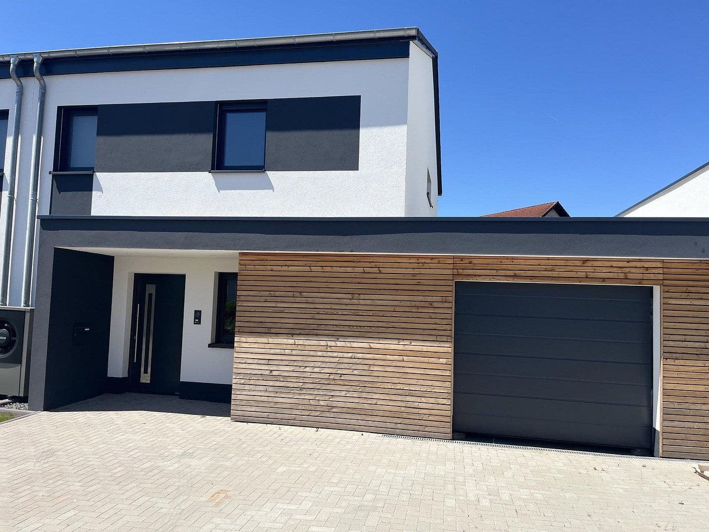 Prodej domu 128 m², pozemek 389 m², Höstchesflur 14b, Idar-Oberstein, Porýní-Falc Prodej domu 128 m², pozemek 389 m², Höstchesflur 14b, Idar-Oberstein, Porýní-Falc