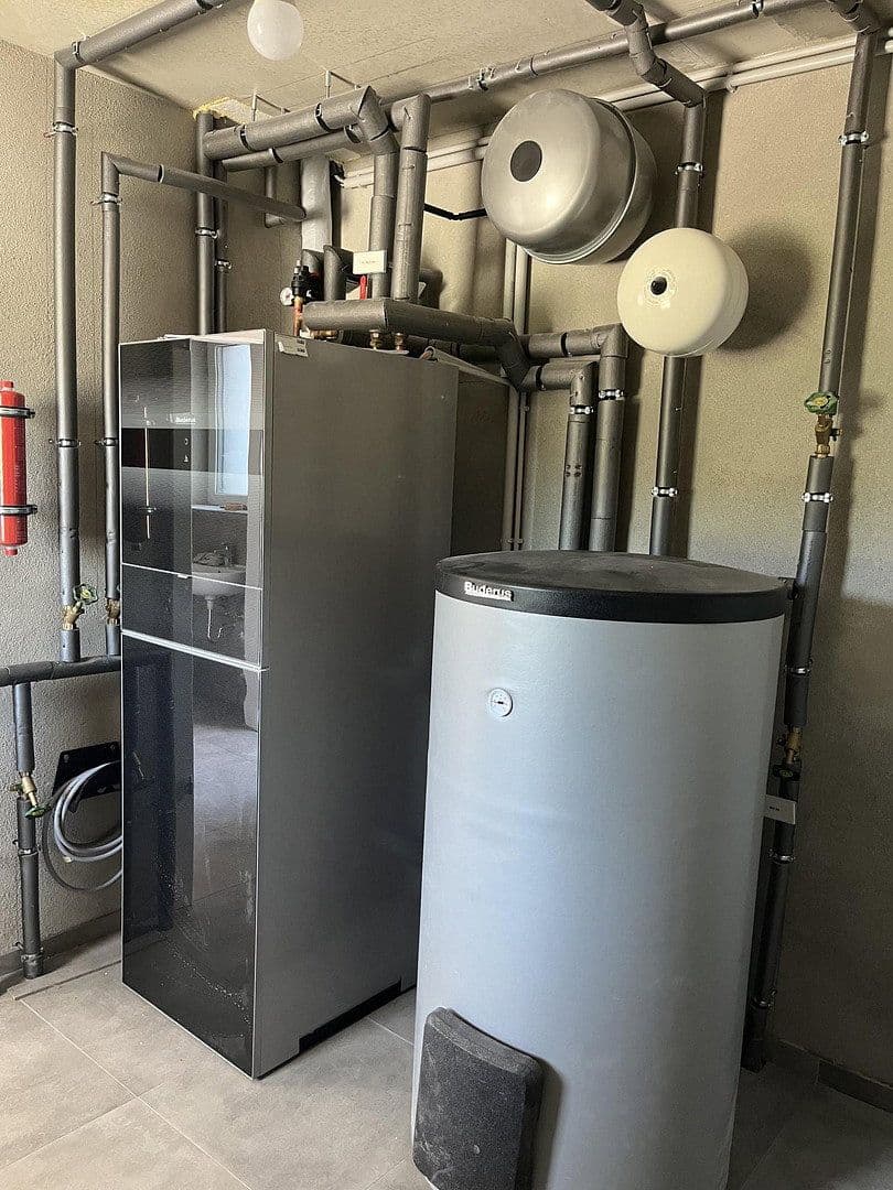 Prodej domu 128 m², pozemek 389 m², Höstchesflur 14b, Idar-Oberstein, Porýní-Falc Prodej domu 128 m², pozemek 389 m², Höstchesflur 14b, Idar-Oberstein, Porýní-Falc