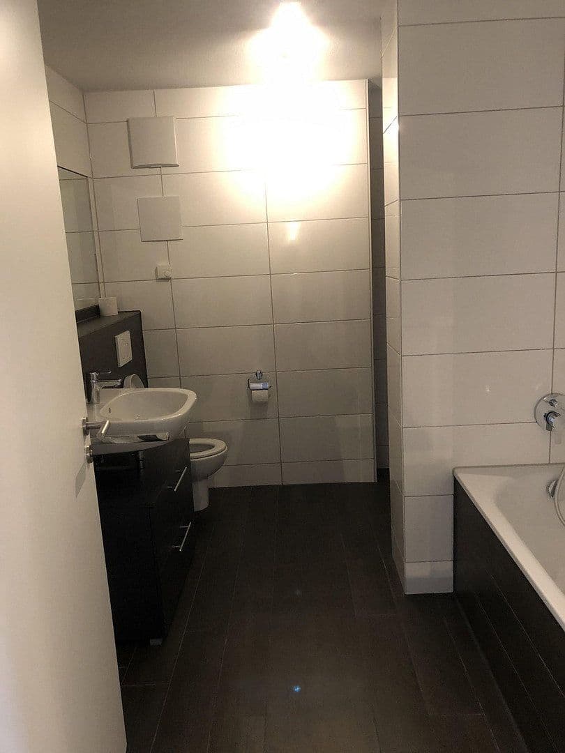 Pronájem bytu 3+1 89 m², Sindelfingen, Bádensko-Württembersko Pronájem bytu 3+1 89 m², Sindelfingen, Bádensko-Württembersko