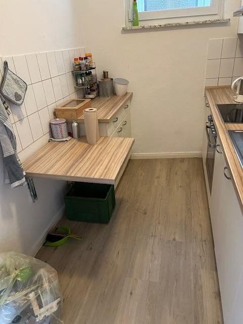 Pronájem bytu 2+1 29 m², Klappenstr. 21, Lübeck, Šlesvicko-Holštýnsko Pronájem bytu 2+1 29 m², Klappenstr. 21, Lübeck, Šlesvicko-Holštýnsko
