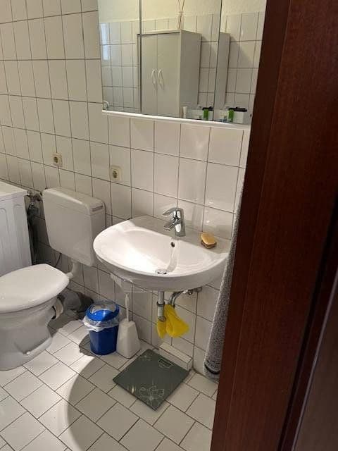 Pronájem bytu 2+1 29 m², Klappenstr. 21, Lübeck, Šlesvicko-Holštýnsko Pronájem bytu 2+1 29 m², Klappenstr. 21, Lübeck, Šlesvicko-Holštýnsko
