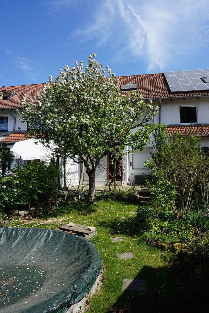 Pronájem domu 140 m², pozemek 246 m², Speyer, Porýní-Falc Pronájem domu 140 m², pozemek 246 m², Speyer, Porýní-Falc