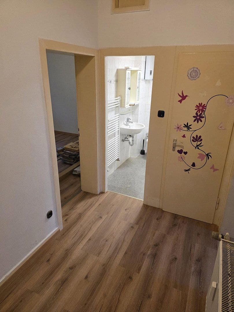 Pronájem bytu 1+kk 41 m², Baltenstraße 20, Düsseldorf, Severní Porýní-Vestfálsko Pronájem bytu 1+kk 41 m², Baltenstraße 20, Düsseldorf, Severní Porýní-Vestfálsko