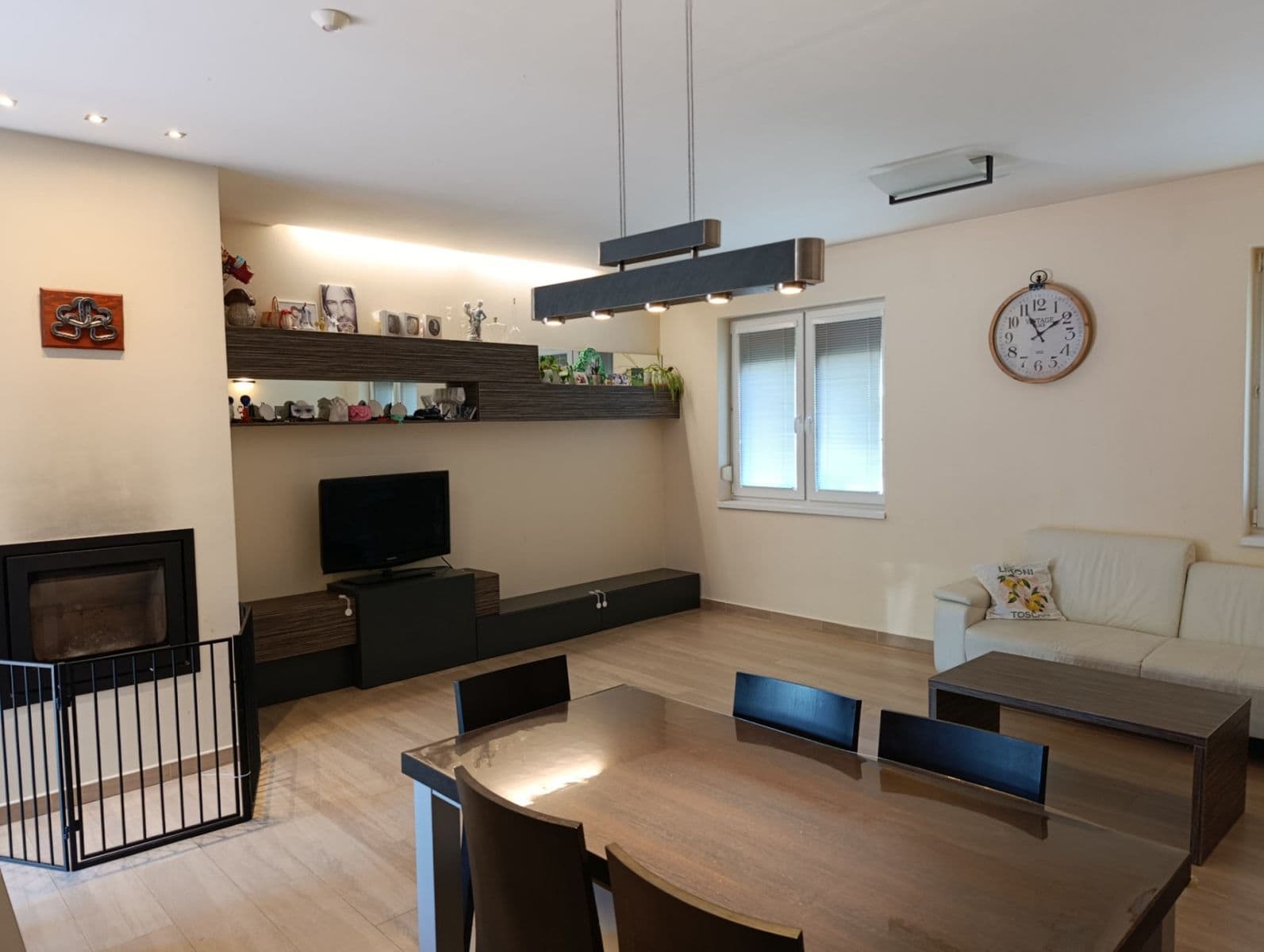 Prodej domu 135 m², pozemek 668 m², Číž, Banskobystrický kraj Prodej domu 135 m², pozemek 668 m², Číž, Banskobystrický kraj