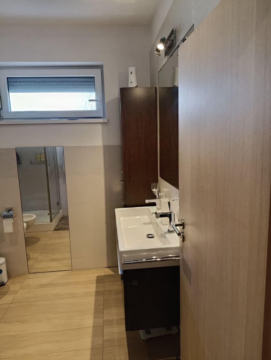 Prodej domu 135 m², pozemek 668 m², Číž, Banskobystrický kraj Prodej domu 135 m², pozemek 668 m², Číž, Banskobystrický kraj