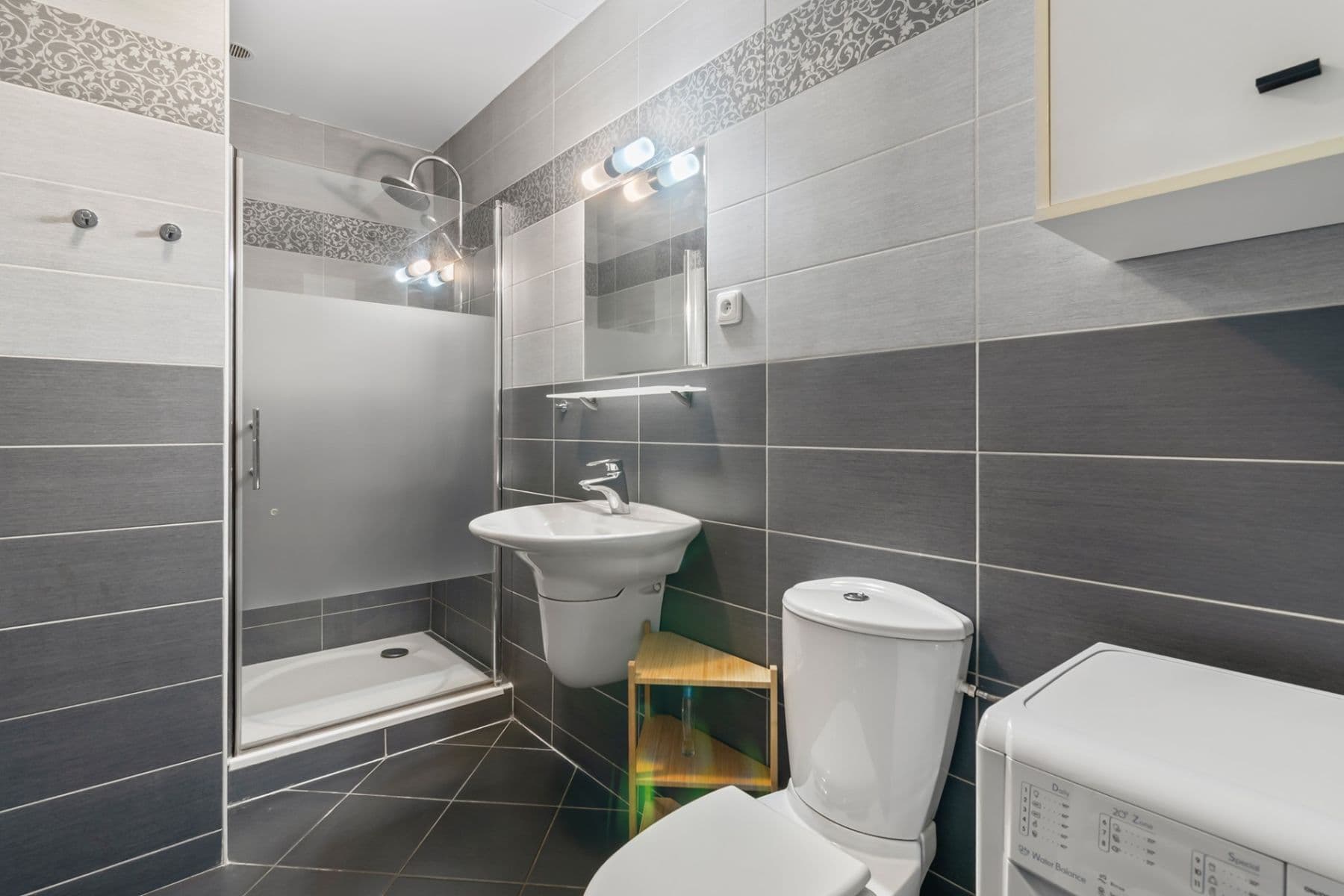Pronájem bytu 1+1 39 m², Sokolovská, Praha, Praha Pronájem bytu 1+1 39 m², Sokolovská, Praha, Praha