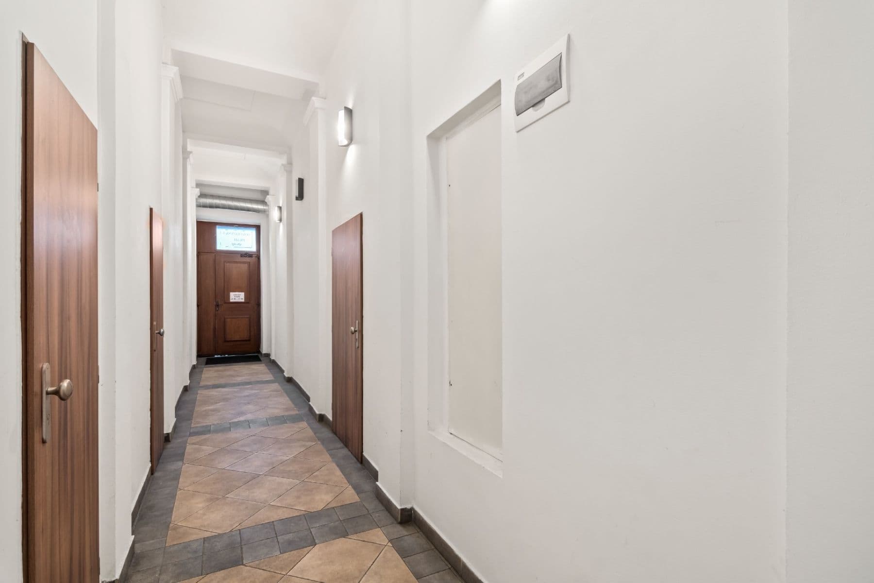Pronájem bytu 1+1 39 m², Sokolovská, Praha, Praha Pronájem bytu 1+1 39 m², Sokolovská, Praha, Praha