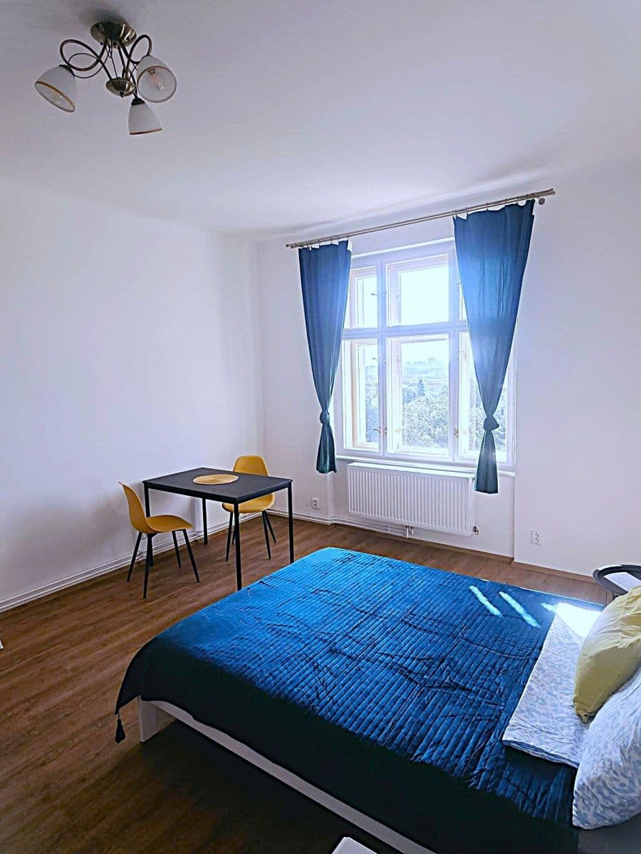 Pronájem bytu 100 m², U Havlíčkových sadů, Praha, Praha Pronájem bytu 100 m², U Havlíčkových sadů, Praha, Praha