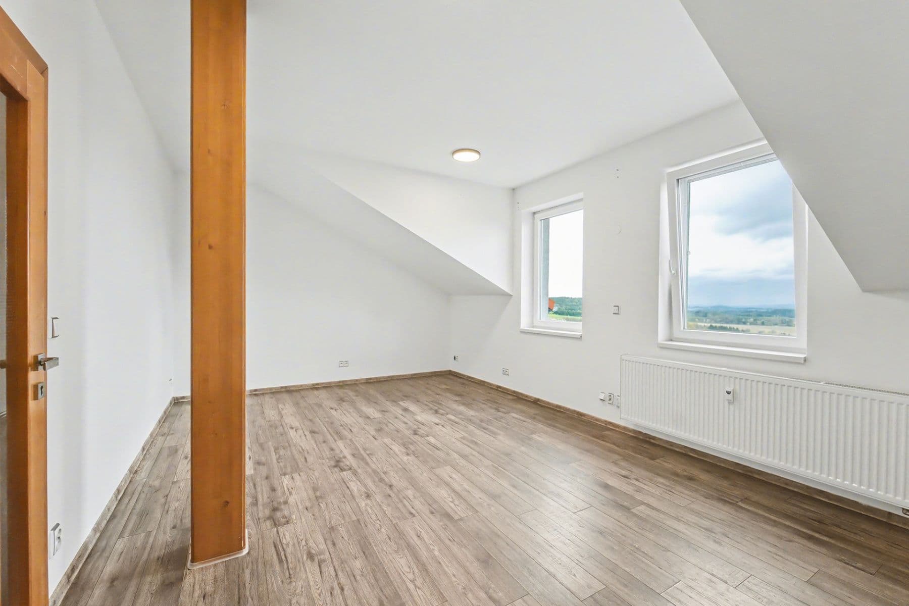 Pronájem bytu 3+kk 116 m², Miličín, Středočeský kraj Pronájem bytu 3+kk 116 m², Miličín, Středočeský kraj