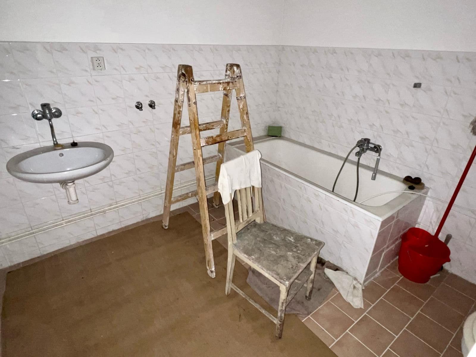 Prodej chaty, chalupy 352 m², pozemek 672 m², Velké Svatoňovice, Královéhradecký kraj Prodej chaty, chalupy 352 m², pozemek 672 m², Velké Svatoňovice, Královéhradecký kraj