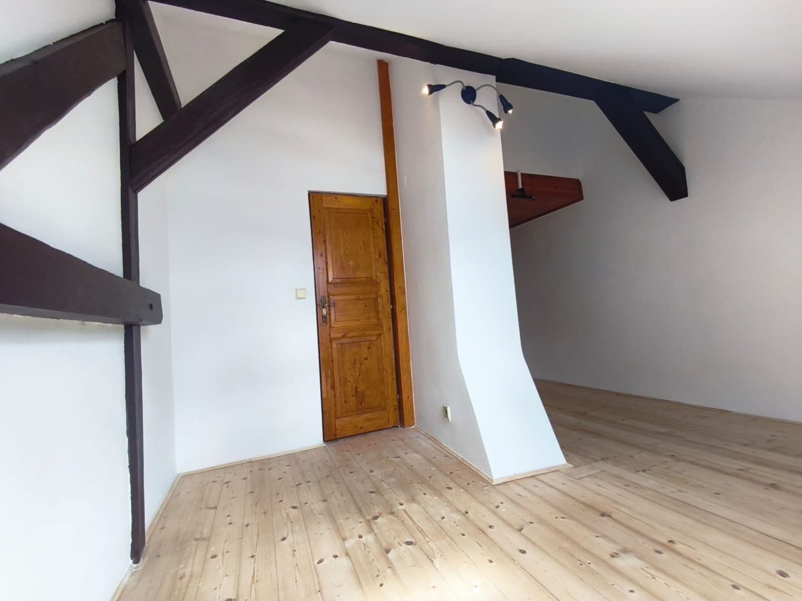 Prodej bytu 2+kk 97 m², třída Legií, Kralupy nad Vltavou, Středočeský kraj Prodej bytu 2+kk 97 m², třída Legií, Kralupy nad Vltavou, Středočeský kraj