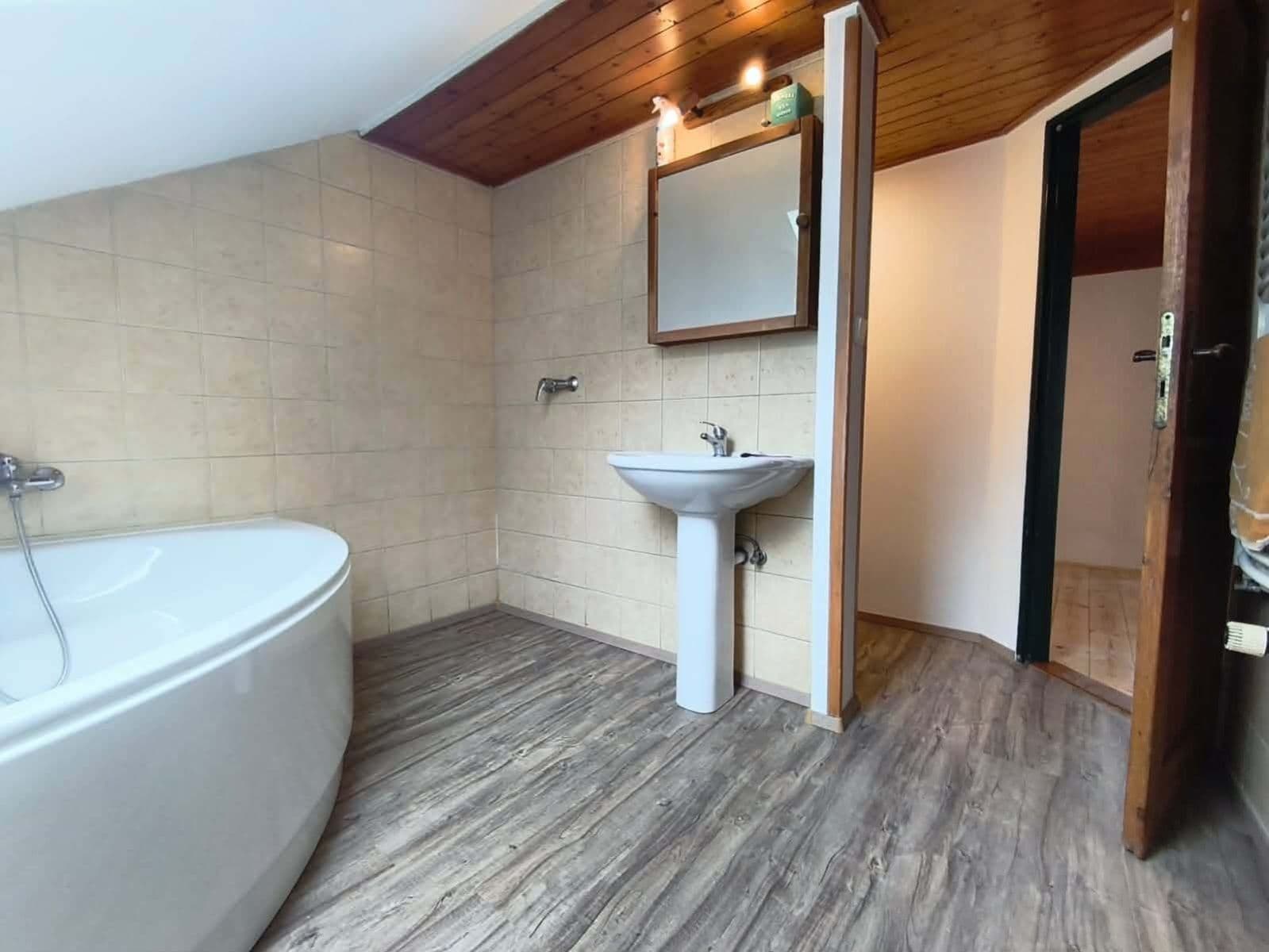 Prodej bytu 2+kk 97 m², třída Legií, Kralupy nad Vltavou, Středočeský kraj Prodej bytu 2+kk 97 m², třída Legií, Kralupy nad Vltavou, Středočeský kraj