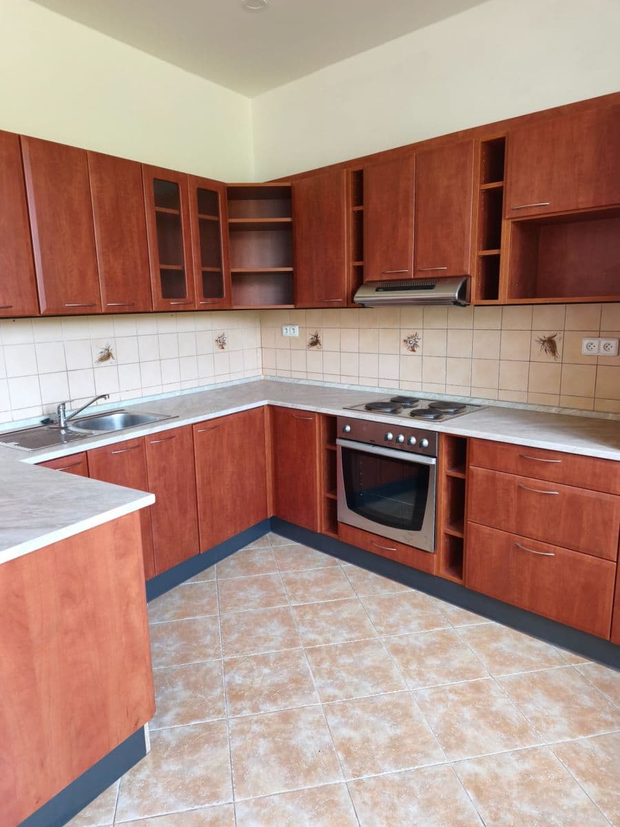 Pronájem bytu 4+kk 106 m², Boleslavská, Sobotka, Královéhradecký kraj Pronájem bytu 4+kk 106 m², Boleslavská, Sobotka, Královéhradecký kraj