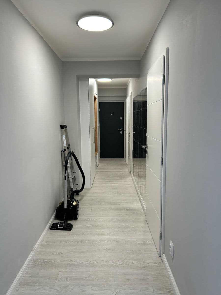 Prodej bytu 2+kk 60 m², sídl. Hůrka, Kralupy nad Vltavou, Středočeský kraj Prodej bytu 2+kk 60 m², sídl. Hůrka, Kralupy nad Vltavou, Středočeský kraj