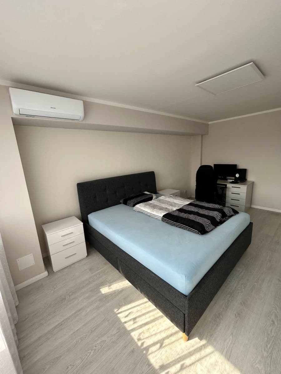 Prodej bytu 2+kk 60 m², sídl. Hůrka, Kralupy nad Vltavou, Středočeský kraj Prodej bytu 2+kk 60 m², sídl. Hůrka, Kralupy nad Vltavou, Středočeský kraj