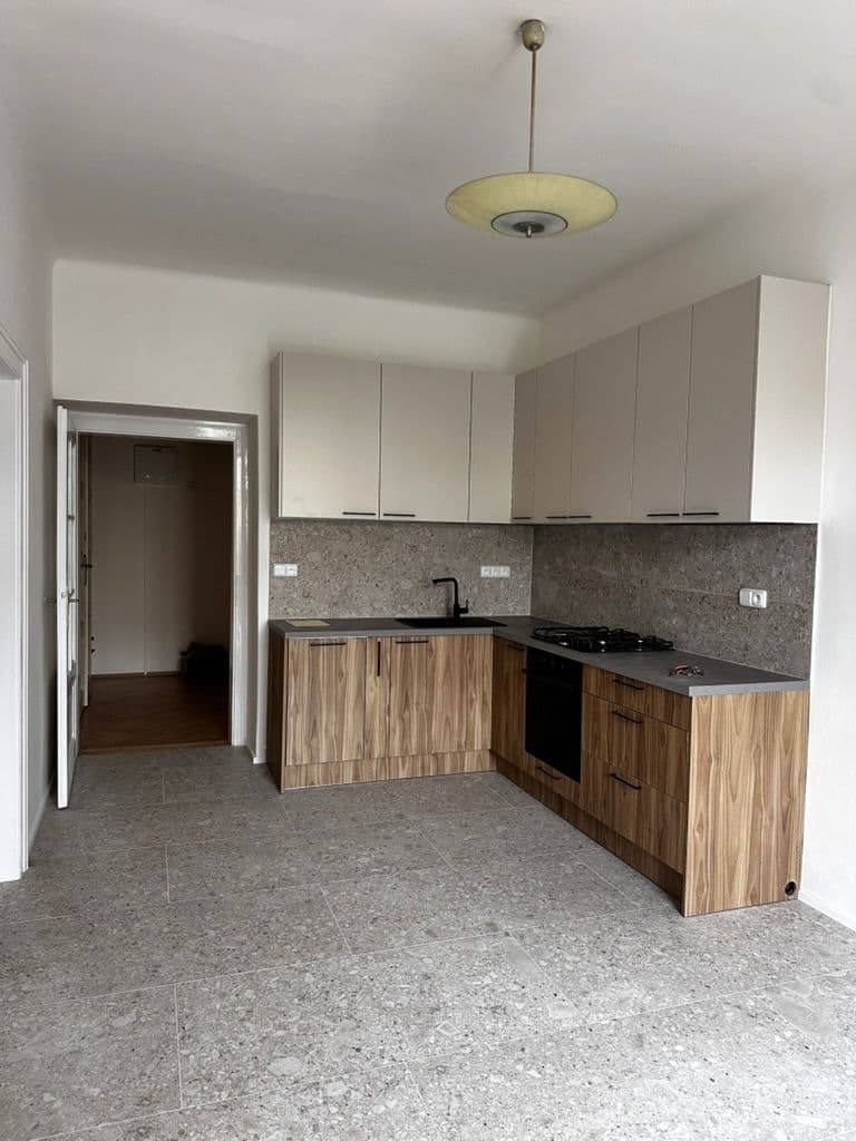 Pronájem bytu 3+1 146 m², Čerchovská, Praha, Praha Pronájem bytu 3+1 146 m², Čerchovská, Praha, Praha