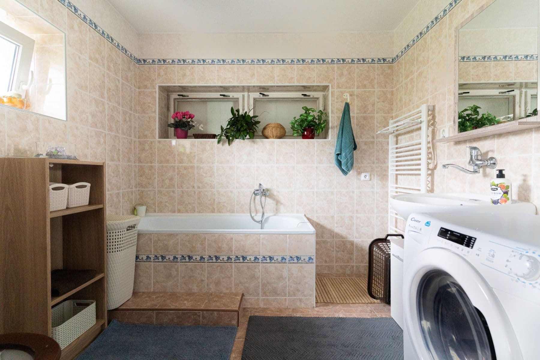 Pronájem domu 123 m², pozemek 1.700 m², Hradešín, Středočeský kraj Pronájem domu 123 m², pozemek 1.700 m², Hradešín, Středočeský kraj
