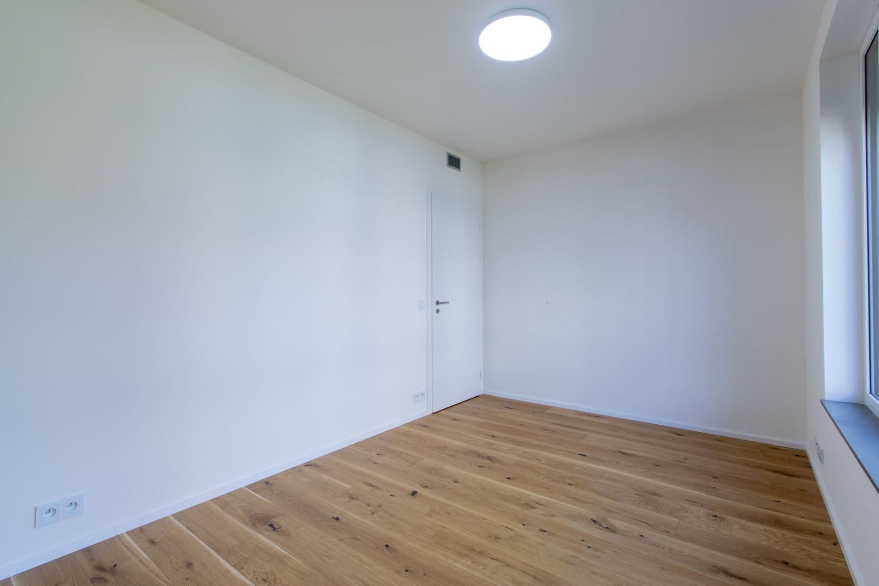 Pronájem bytu 3+kk 82 m², U Komína, Praha, Praha Pronájem bytu 3+kk 82 m², U Komína, Praha, Praha