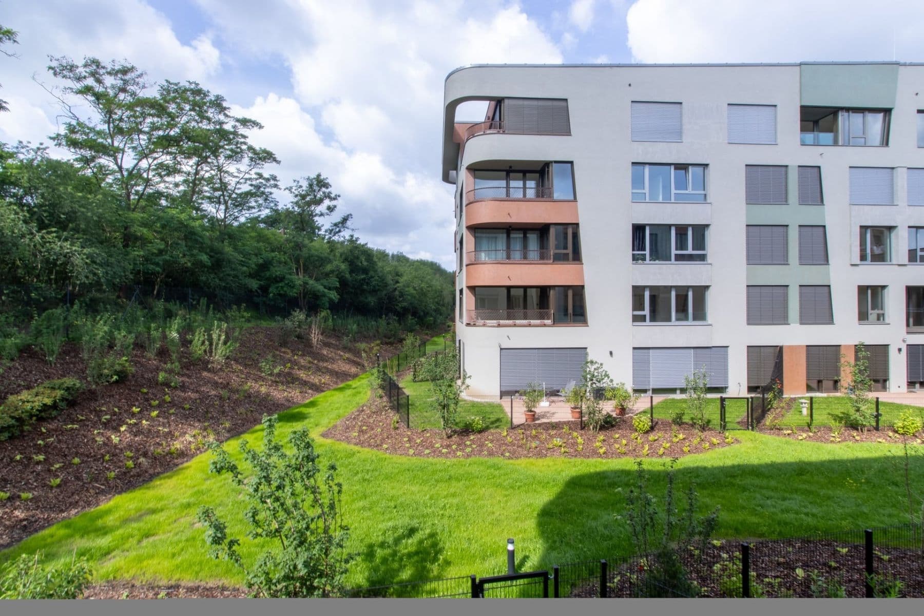 Pronájem bytu 3+kk 82 m², U Komína, Praha, Praha Pronájem bytu 3+kk 82 m², U Komína, Praha, Praha