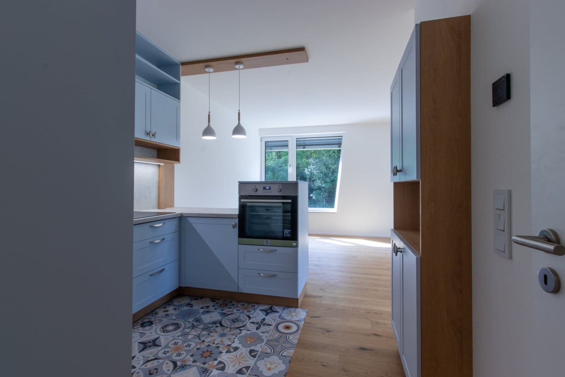 Pronájem bytu 3+kk 82 m², U Komína, Praha, Praha Pronájem bytu 3+kk 82 m², U Komína, Praha, Praha