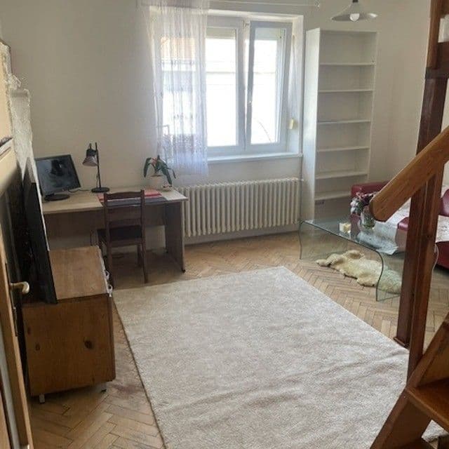 Prodej bytu 1+1 48 m², V Zálomu, Praha, Praha Prodej bytu 1+1 48 m², V Zálomu, Praha, Praha