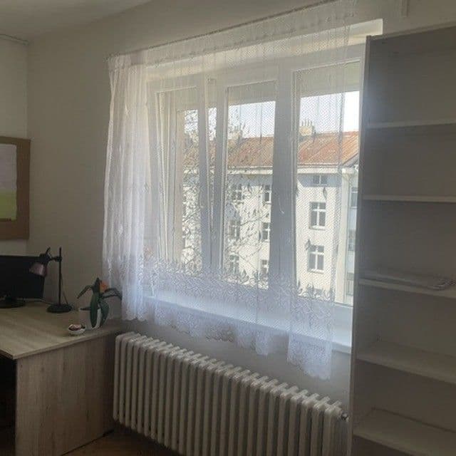 Prodej bytu 1+1 48 m², V Zálomu, Praha, Praha Prodej bytu 1+1 48 m², V Zálomu, Praha, Praha