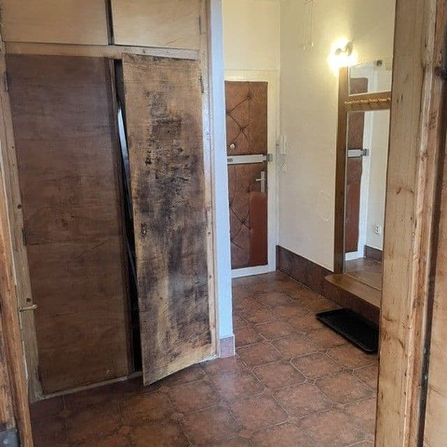 Prodej bytu 1+1 48 m², V Zálomu, Praha, Praha Prodej bytu 1+1 48 m², V Zálomu, Praha, Praha