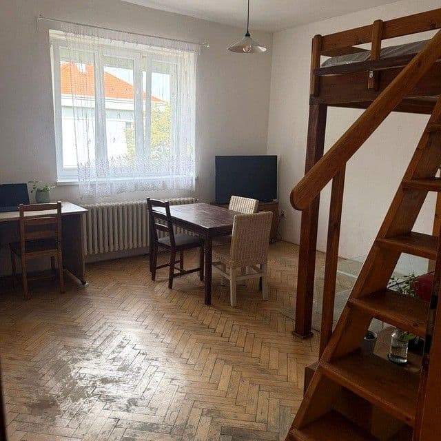 Prodej bytu 1+1 48 m², V Zálomu, Praha, Praha Prodej bytu 1+1 48 m², V Zálomu, Praha, Praha