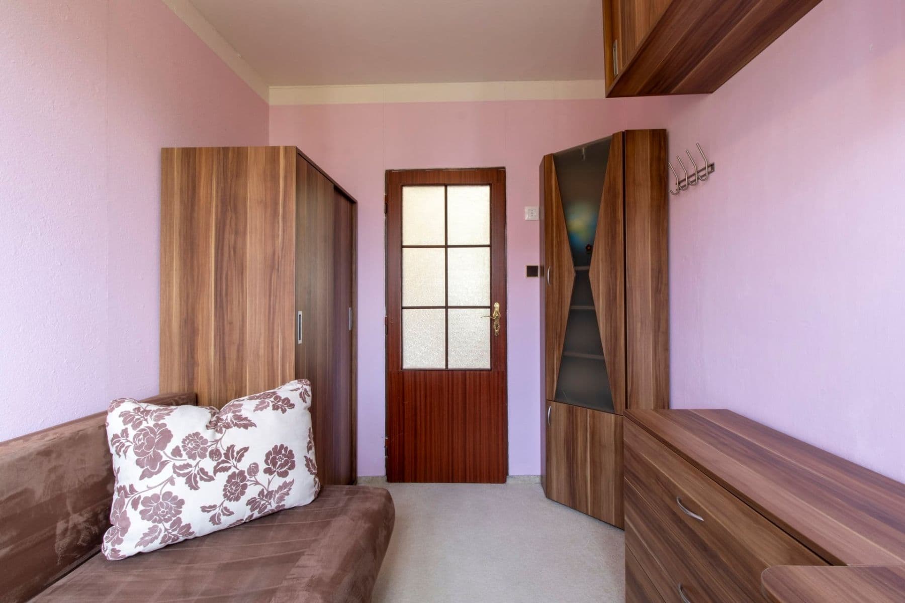 Pronájem bytu 4+1 62 m², Jílovská, Praha, Praha Pronájem bytu 4+1 62 m², Jílovská, Praha, Praha