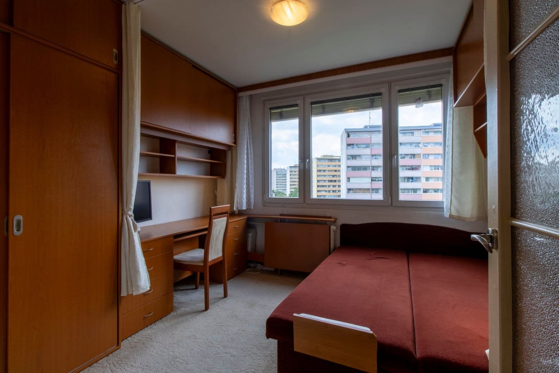 Pronájem bytu 4+1 62 m², Jílovská, Praha, Praha Pronájem bytu 4+1 62 m², Jílovská, Praha, Praha