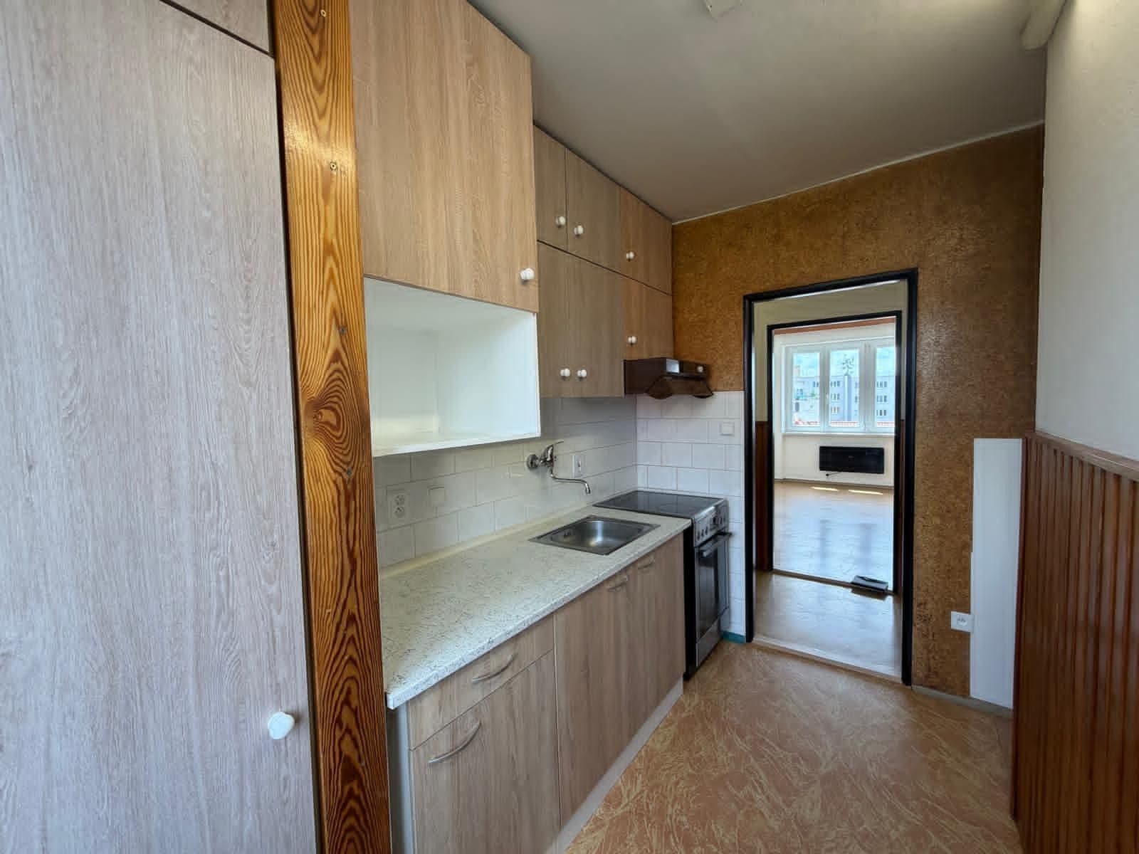 Pronájem bytu 3+1 65 m², Horova, Říčany, Středočeský kraj Pronájem bytu 3+1 65 m², Horova, Říčany, Středočeský kraj