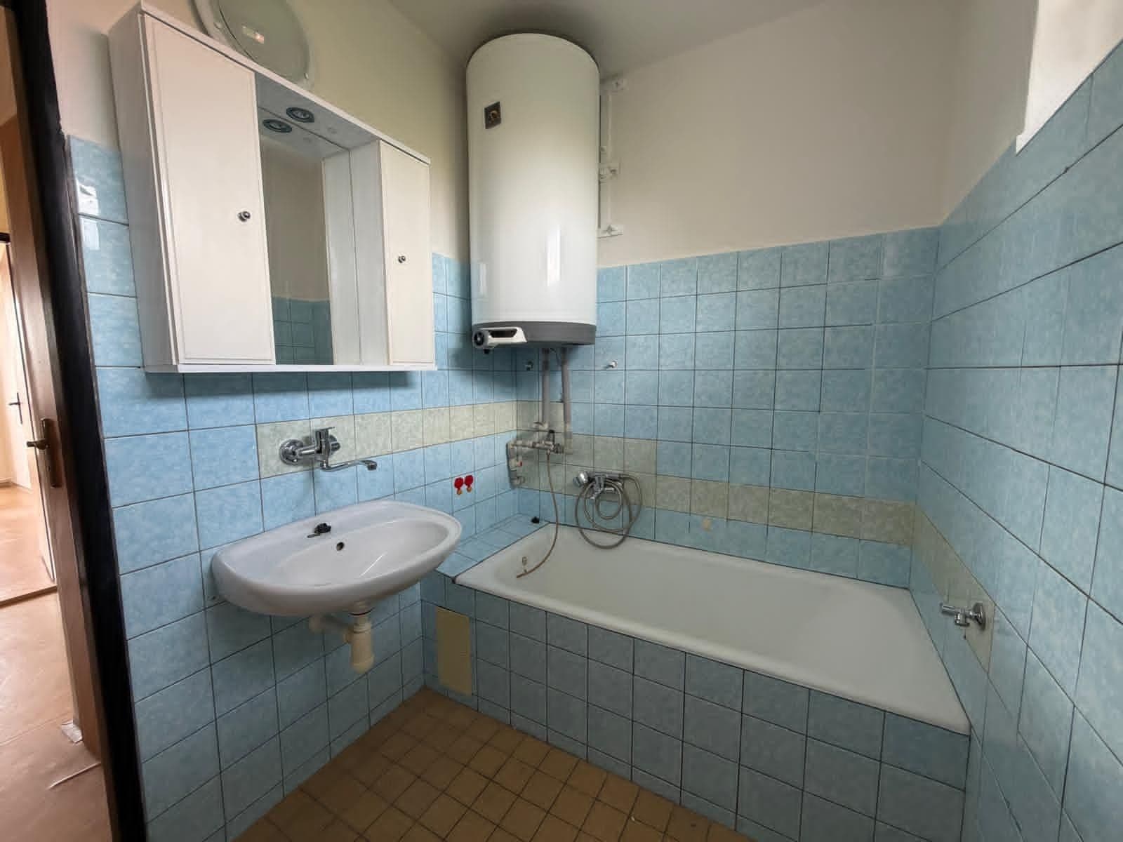 Pronájem bytu 3+1 65 m², Horova, Říčany, Středočeský kraj Pronájem bytu 3+1 65 m², Horova, Říčany, Středočeský kraj