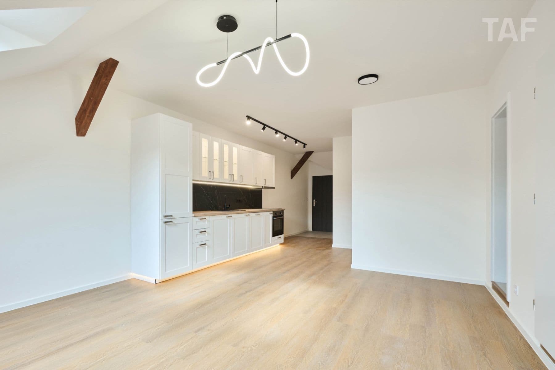 Prodej bytu 3+kk 81 m², Plzeňská, Praha, Praha Prodej bytu 3+kk 81 m², Plzeňská, Praha, Praha