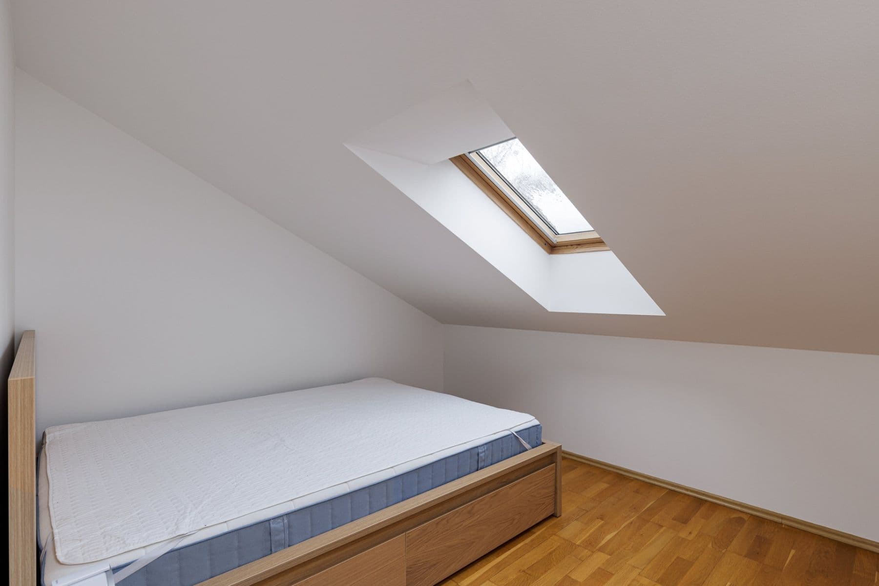 Pronájem bytu 3+kk 63 m², Na Popelce, Praha, Praha Pronájem bytu 3+kk 63 m², Na Popelce, Praha, Praha