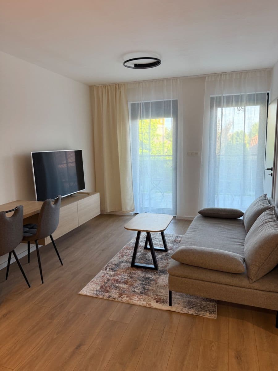 Pronájem bytu 2+1 35 m², Bernolákova, Trnava, Trnavský kraj Pronájem bytu 2+1 35 m², Bernolákova, Trnava, Trnavský kraj