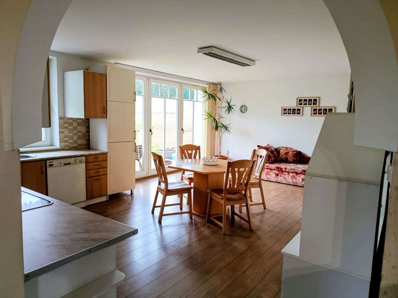 Prodej domu 155 m², pozemek 1.436 m², Sousedovice, Jihočeský kraj Prodej domu 155 m², pozemek 1.436 m², Sousedovice, Jihočeský kraj