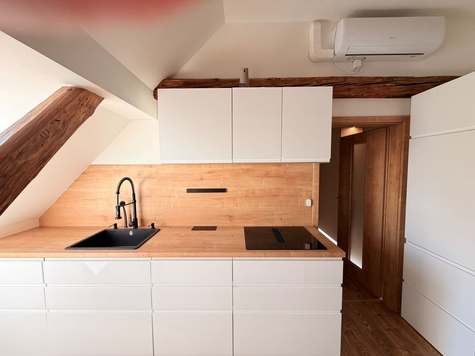 Prodej bytu 1+kk 36 m², Staré Buky, Královéhradecký kraj Prodej bytu 1+kk 36 m², Staré Buky, Královéhradecký kraj