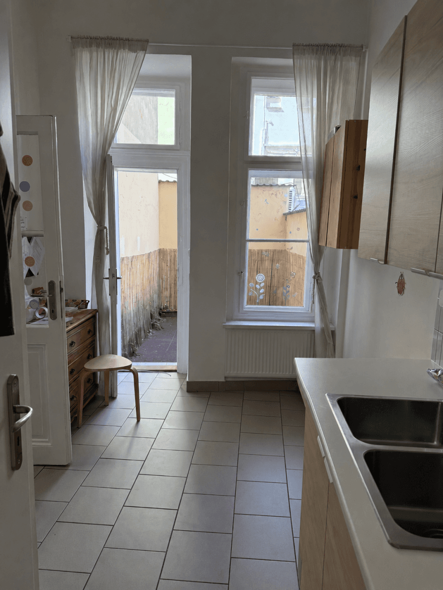 Pronájem bytu 1+1 40 m², Opatovická, Praha, Praha Pronájem bytu 1+1 40 m², Opatovická, Praha, Praha