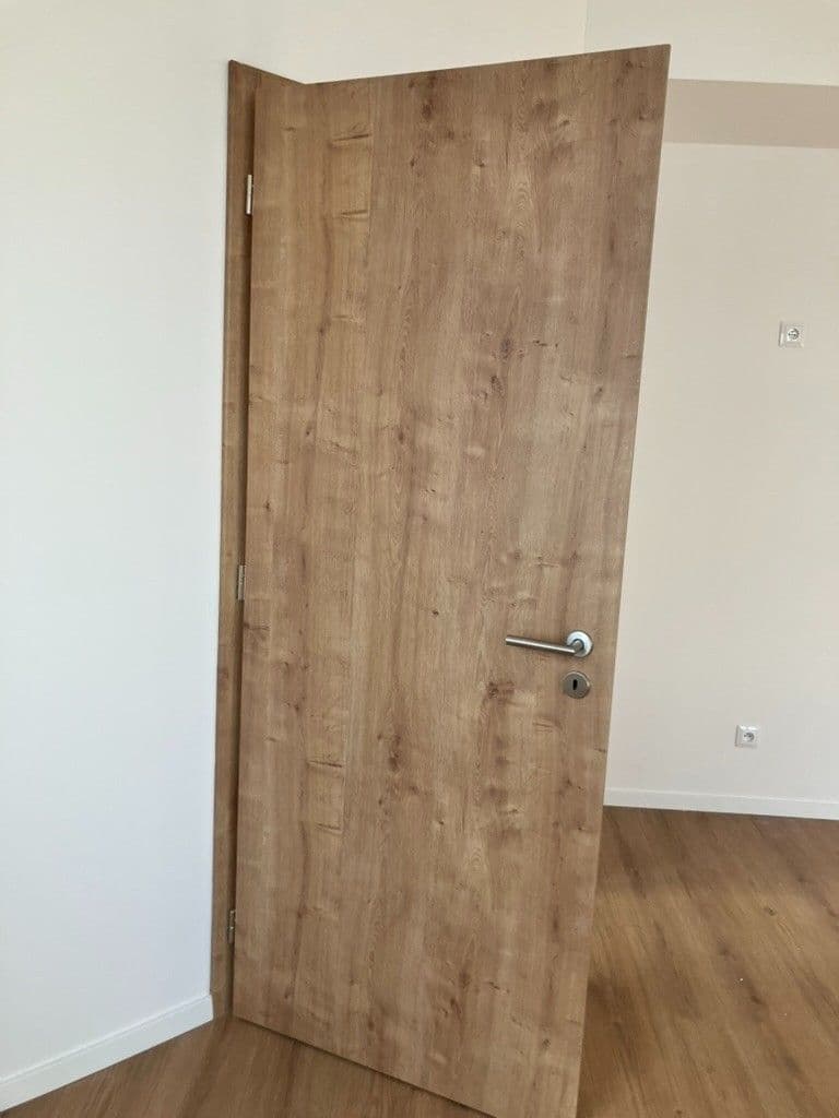 Pronájem bytu 3+kk 74 m², Brněnská, Šlapanice, Jihomoravský kraj Pronájem bytu 3+kk 74 m², Brněnská, Šlapanice, Jihomoravský kraj
