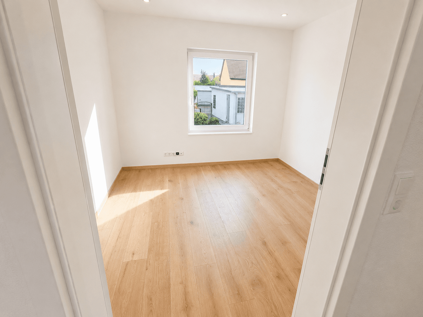 Prodej domu 200 m², pozemek 580 m², Gehenbühlstr 4, Gerlingen, Bádensko-Württembersko Prodej domu 200 m², pozemek 580 m², Gehenbühlstr 4, Gerlingen, Bádensko-Württembersko
