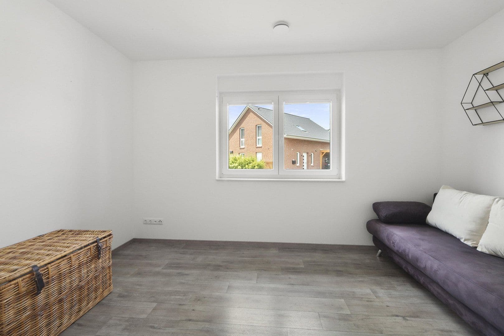 Prodej domu 167 m², pozemek 645 m², Wathlingen, Dolní Sasko Prodej domu 167 m², pozemek 645 m², Wathlingen, Dolní Sasko