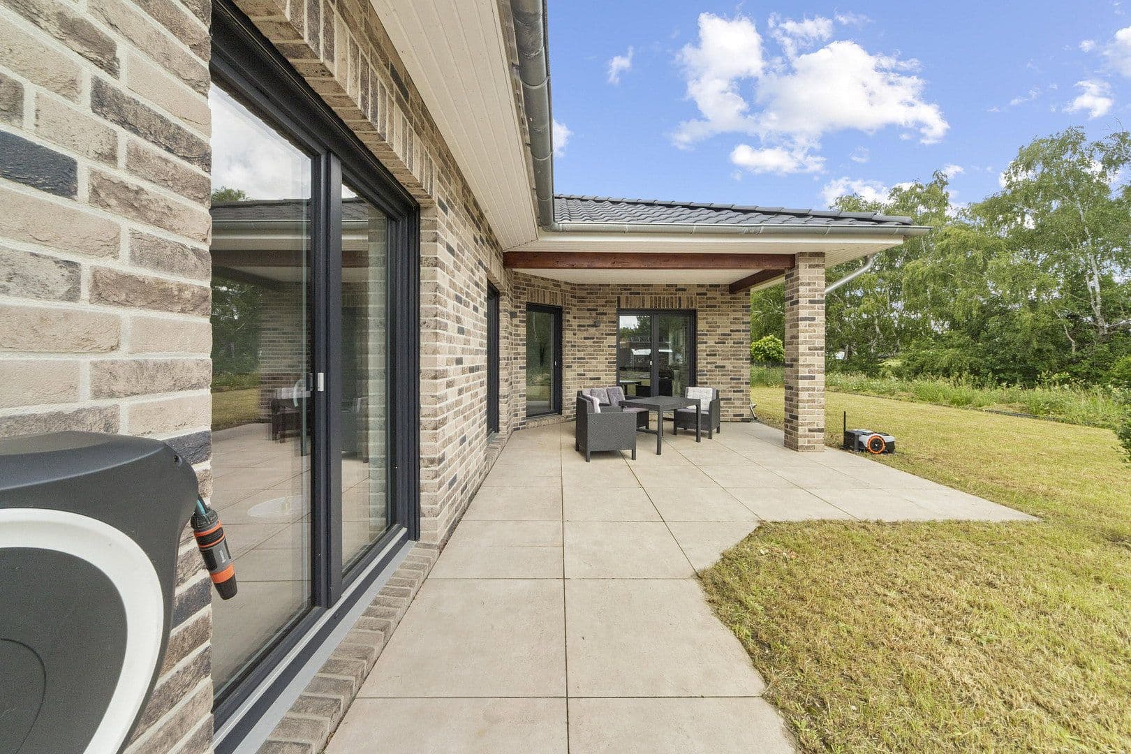 Prodej domu 167 m², pozemek 645 m², Wathlingen, Dolní Sasko Prodej domu 167 m², pozemek 645 m², Wathlingen, Dolní Sasko