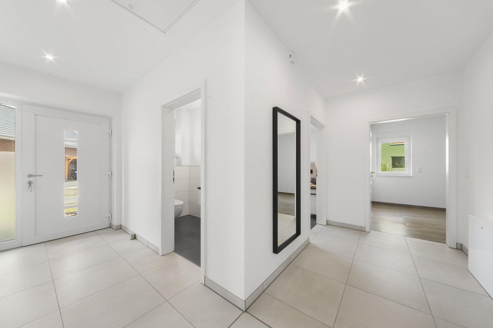 Prodej domu 167 m², pozemek 645 m², Wathlingen, Dolní Sasko Prodej domu 167 m², pozemek 645 m², Wathlingen, Dolní Sasko