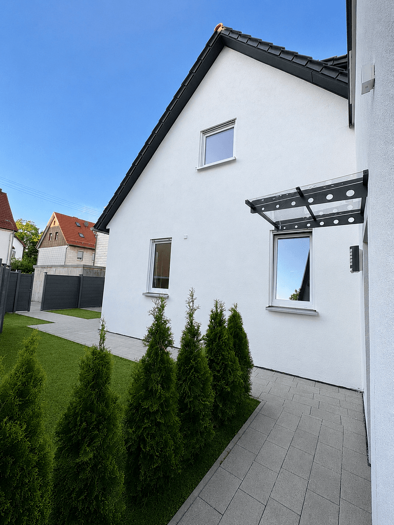 Prodej domu 83 m², pozemek 250 m², Göppingen, Bádensko-Württembersko Prodej domu 83 m², pozemek 250 m², Göppingen, Bádensko-Württembersko